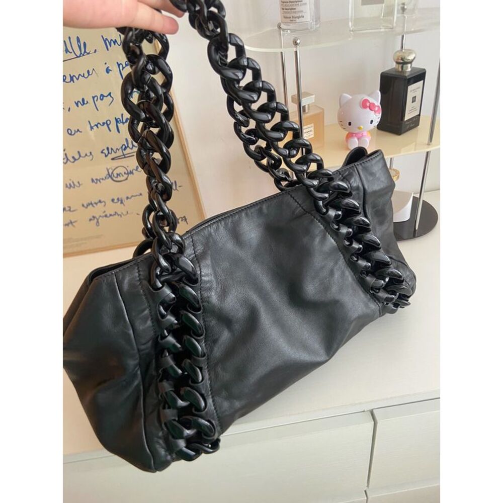 Chanel Women Pre-Loved Bag Very Good Condition - Picture 5 of 9